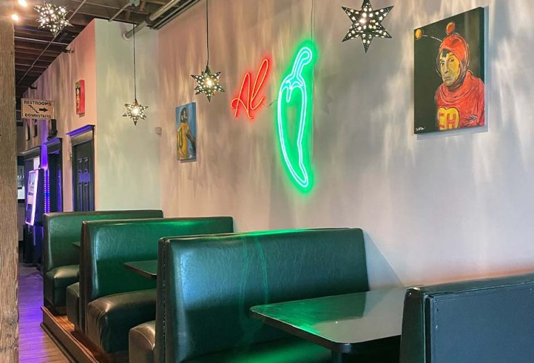 Iconos Gastro Cantina Mexican Restaurant in Uptown Minneapolis